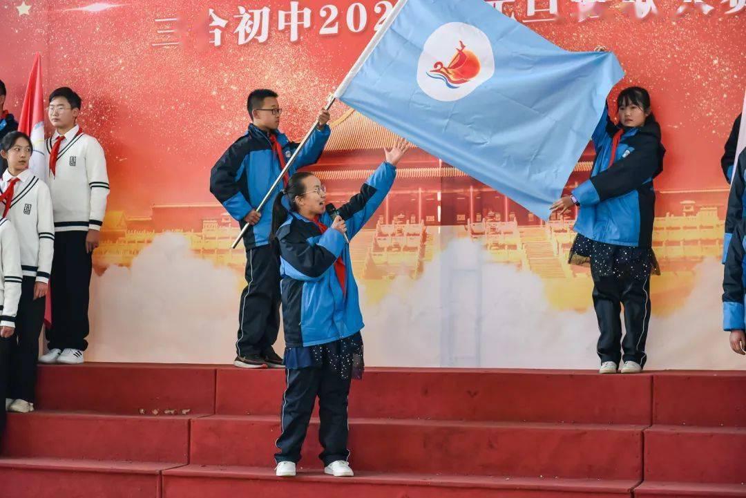 海南州公安机关 海南州应急管理部门依法严厉打击烟花爆竹违法犯罪线索举报的通告